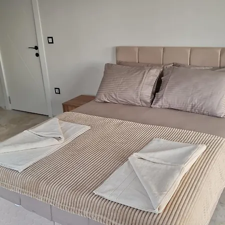 Apartment White Bay